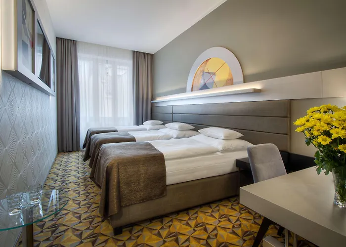 Western Premier Essence Prag