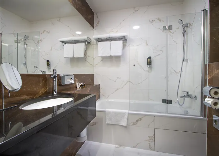 Western Premier Essence 4* Prag