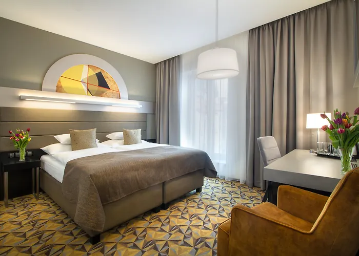 Hotel Western Premier Essence 4*