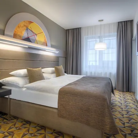 Hotel Western Premier Essence 4*