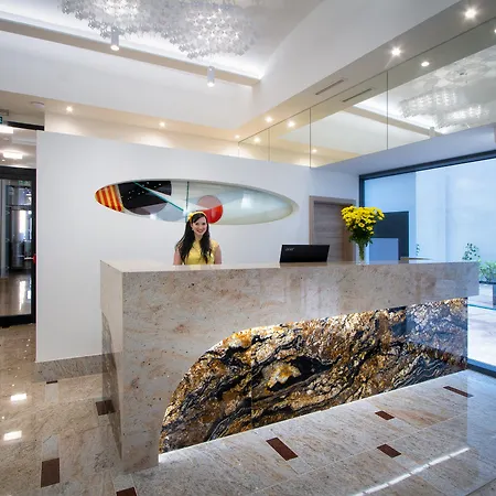 Western Premier Essence Hotel Praga
